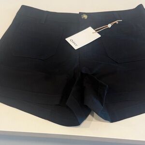 Quince Women's Black Casual Cotton-Blend Shorts